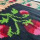 Tapis floral roumain tissé à la main en laine design bohème avec des fleurs 167x225cm