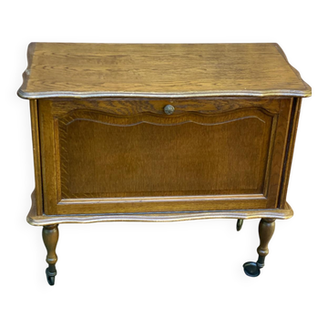 Bar vintage Louis XV sur roulettes en bois des années 60