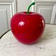 Red ice cube apple 70s