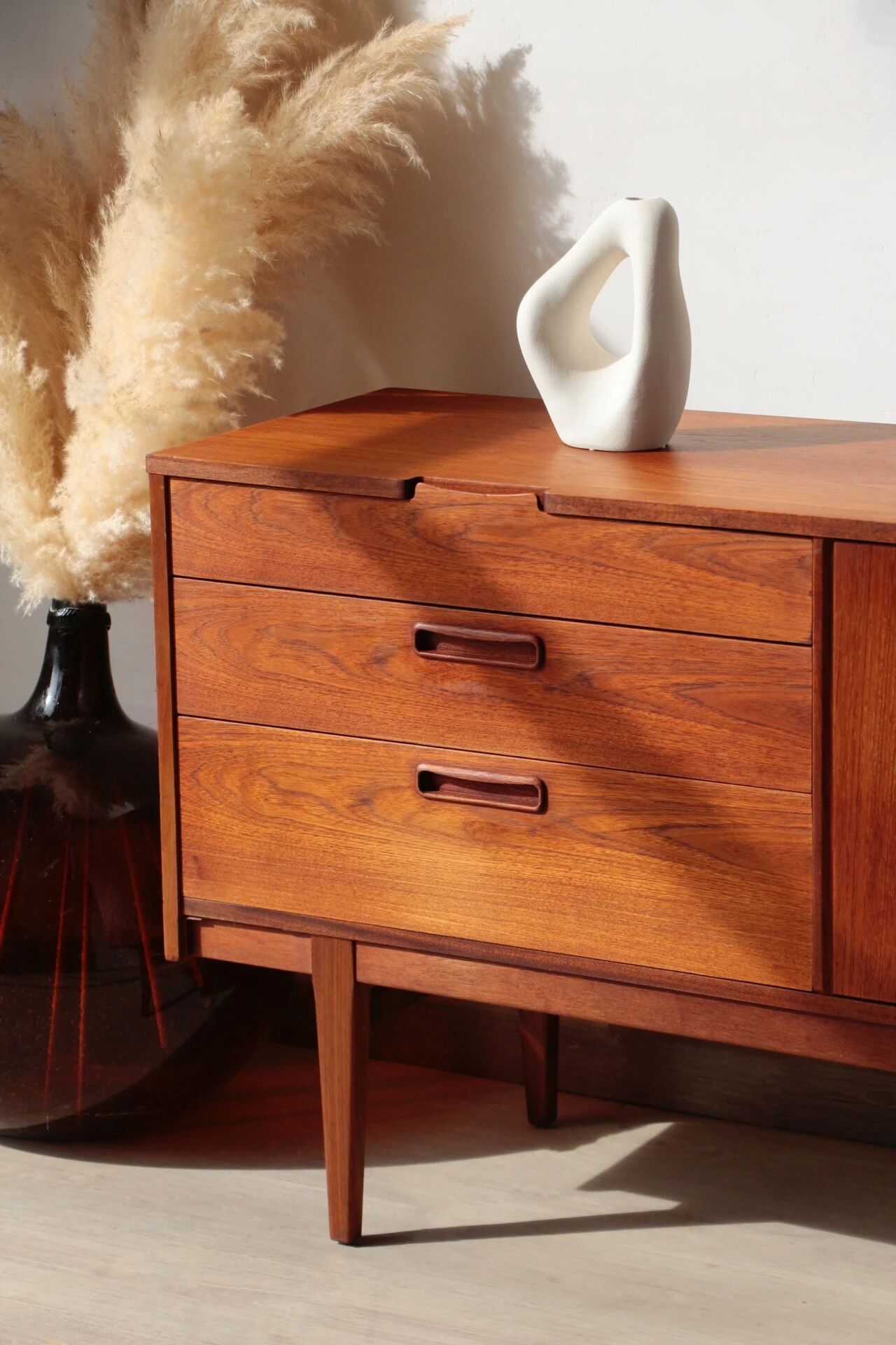 Enfilade Nathan in teak (1960s) – restored English design