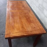 Old farmhouse table 12/14 people