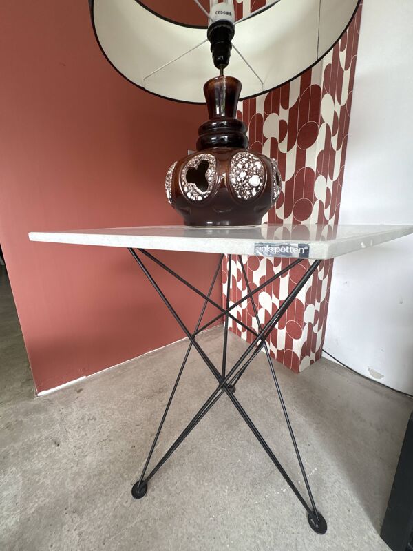Table Pols Potten en marbre et métal