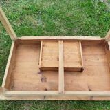 Desktop foot spindles