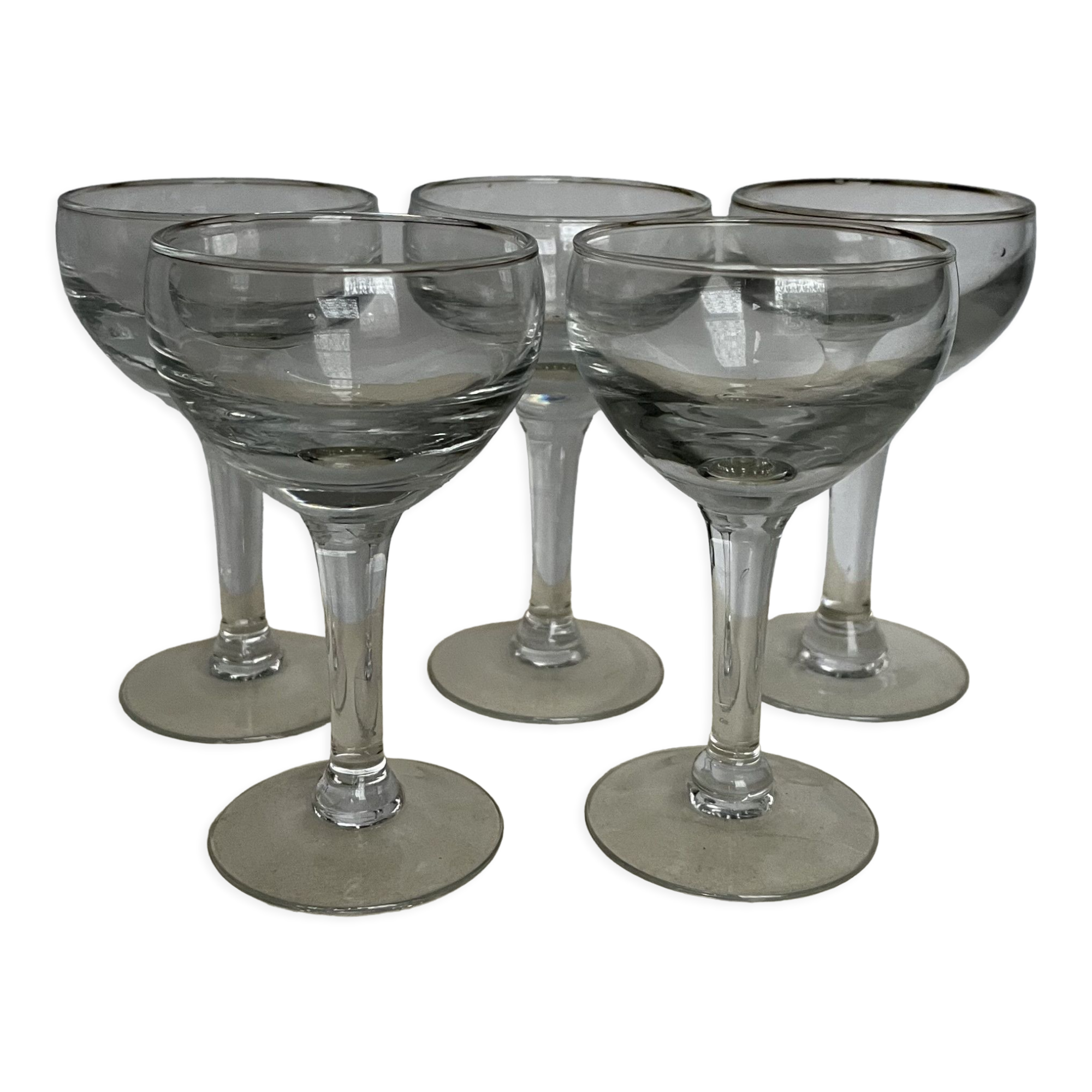 5 glasses of bistro wine