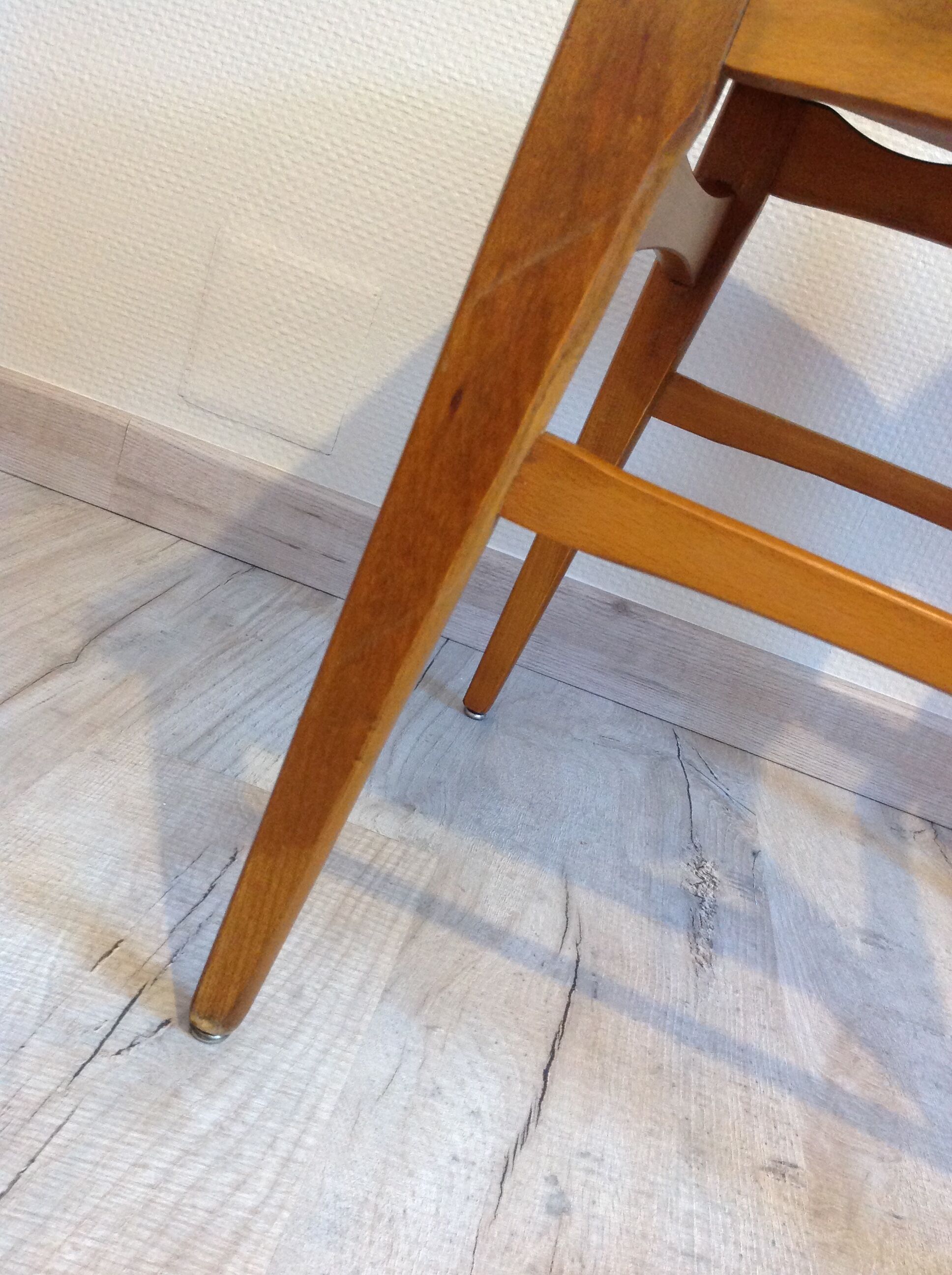 Scandinavian chair in beech and imitation leather black / vintage 60s-70s