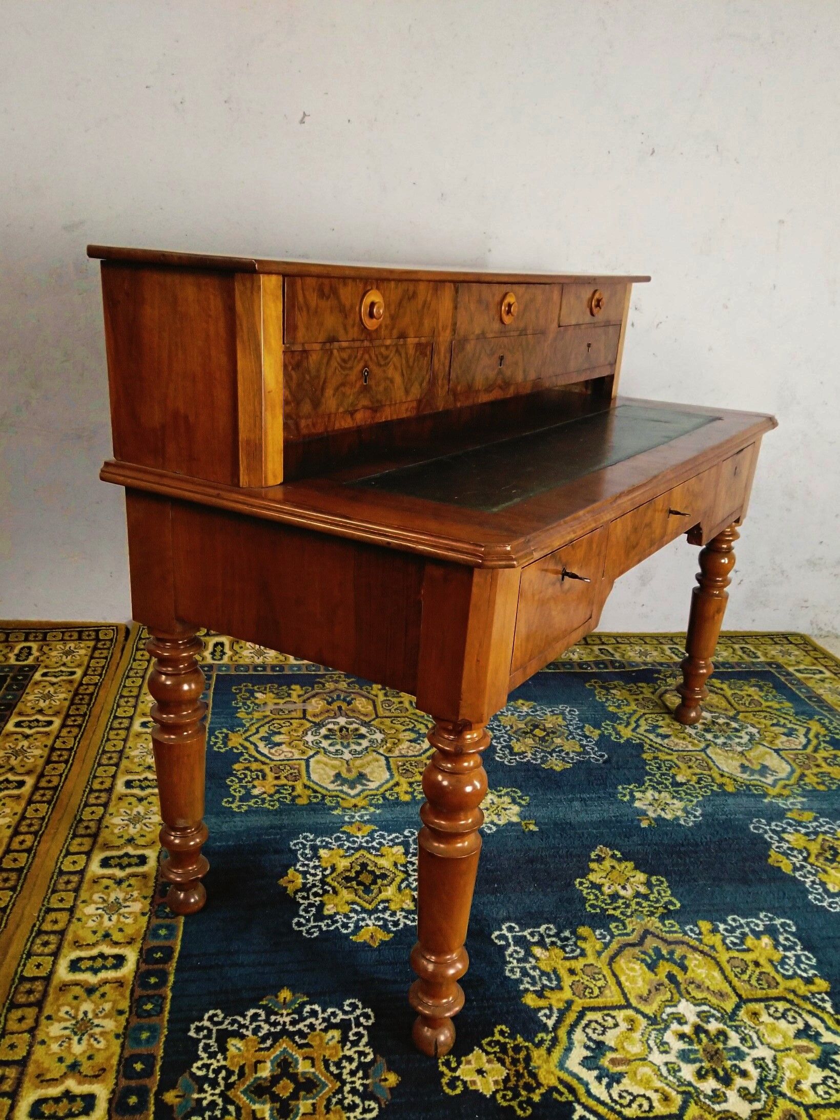 Louis Philippe desk in walnut bramble