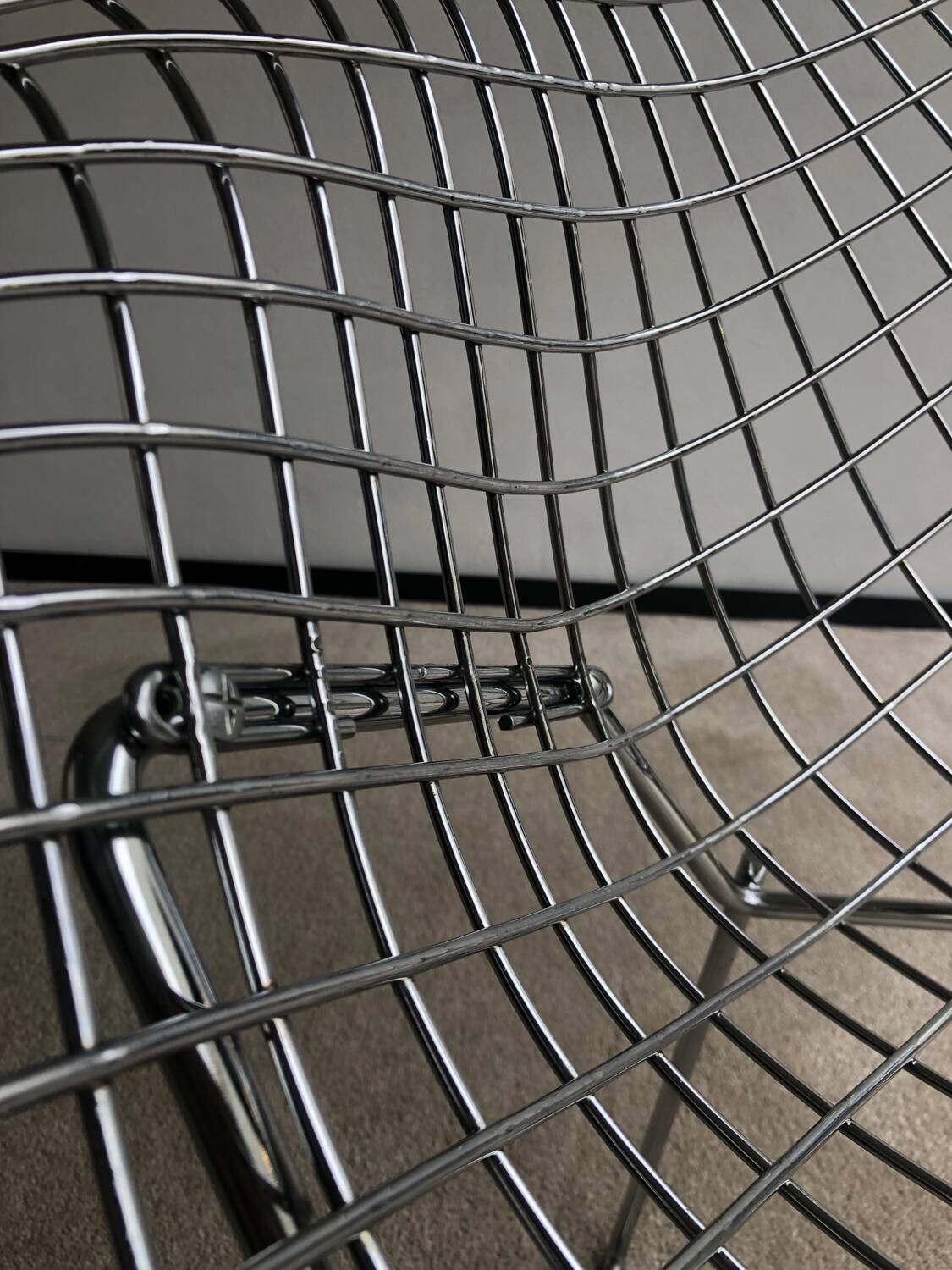 Diamond armchair by Harry Bertoia for Knoll