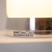 Angelo Mangiarotti. Lampe en opaline et métal chromé. Années 1980.