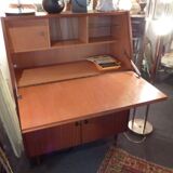 Scandinavian slope office year 50