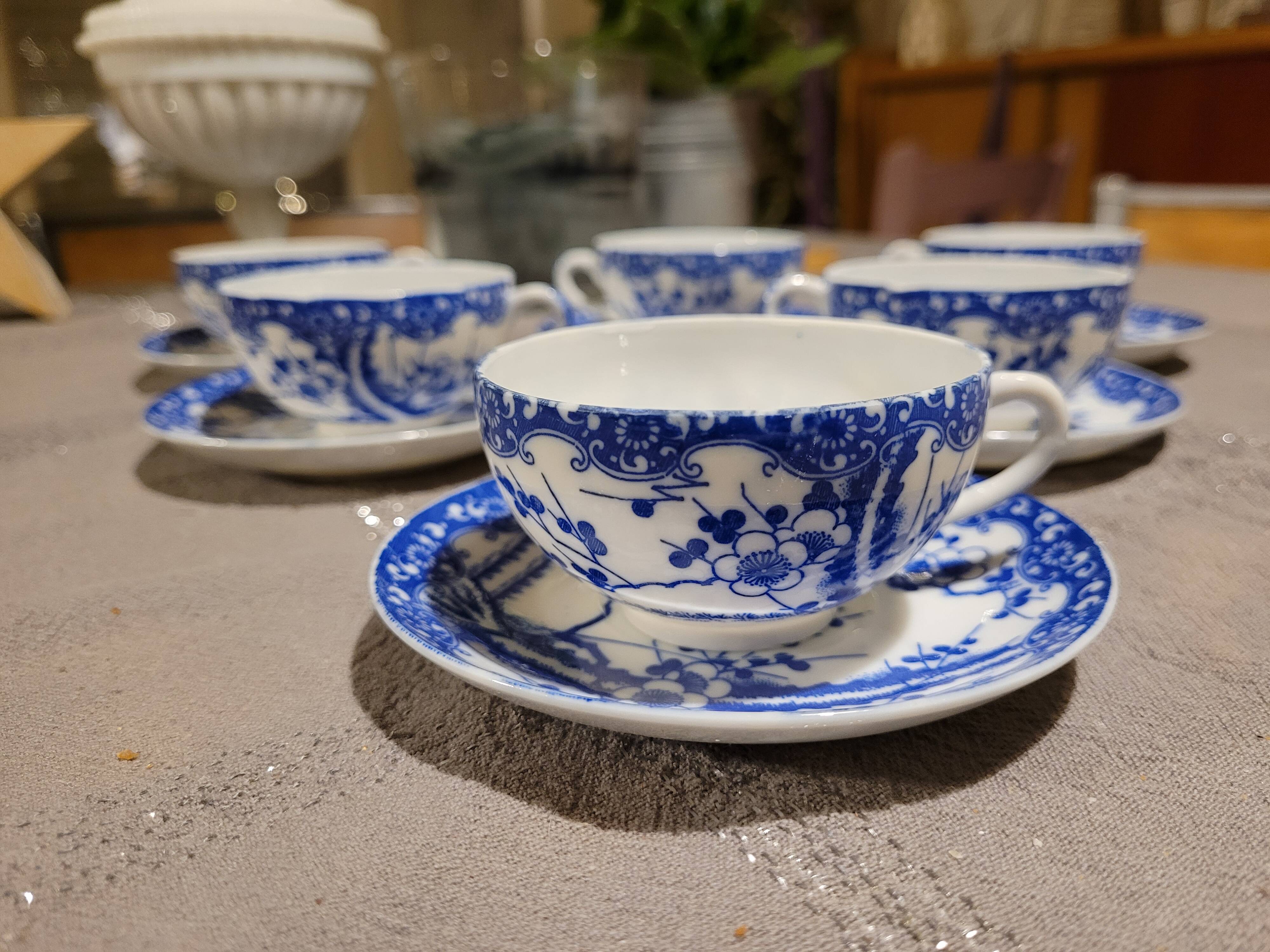 6 tea cups with saucers - Japan - antique
