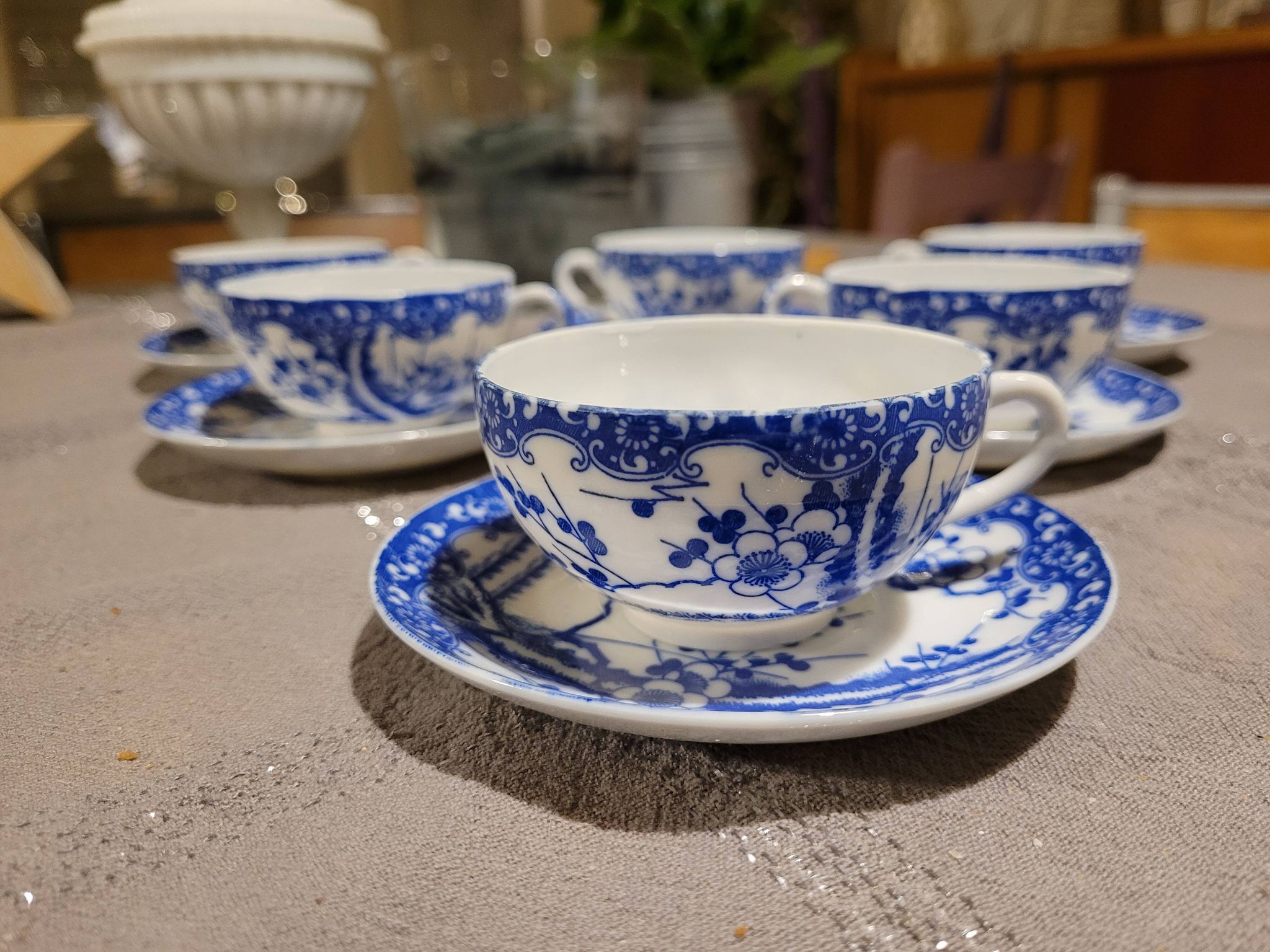 6 tea cups with saucers - Japan - antique