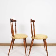 Pair of chairs in turned wood and fabric, vintage, dating from 1960.