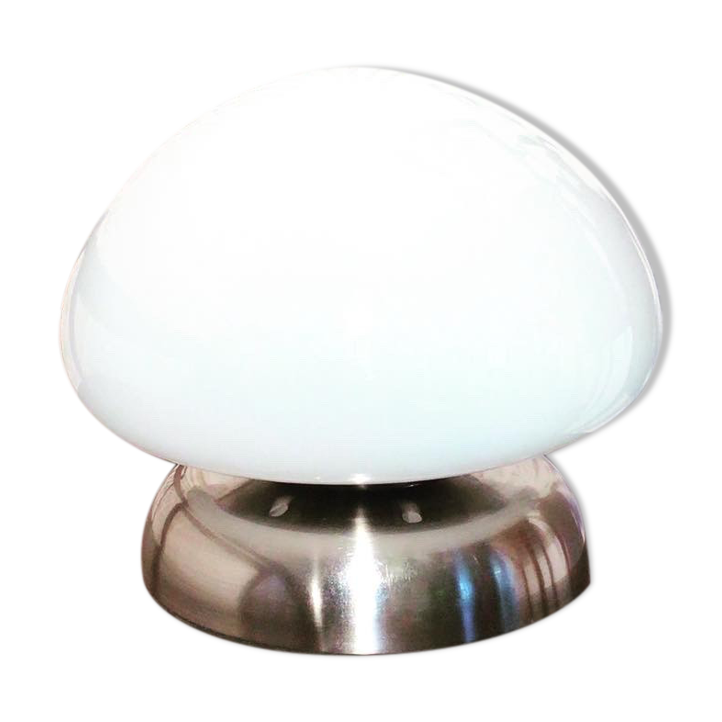 Opaline mushroom lamp