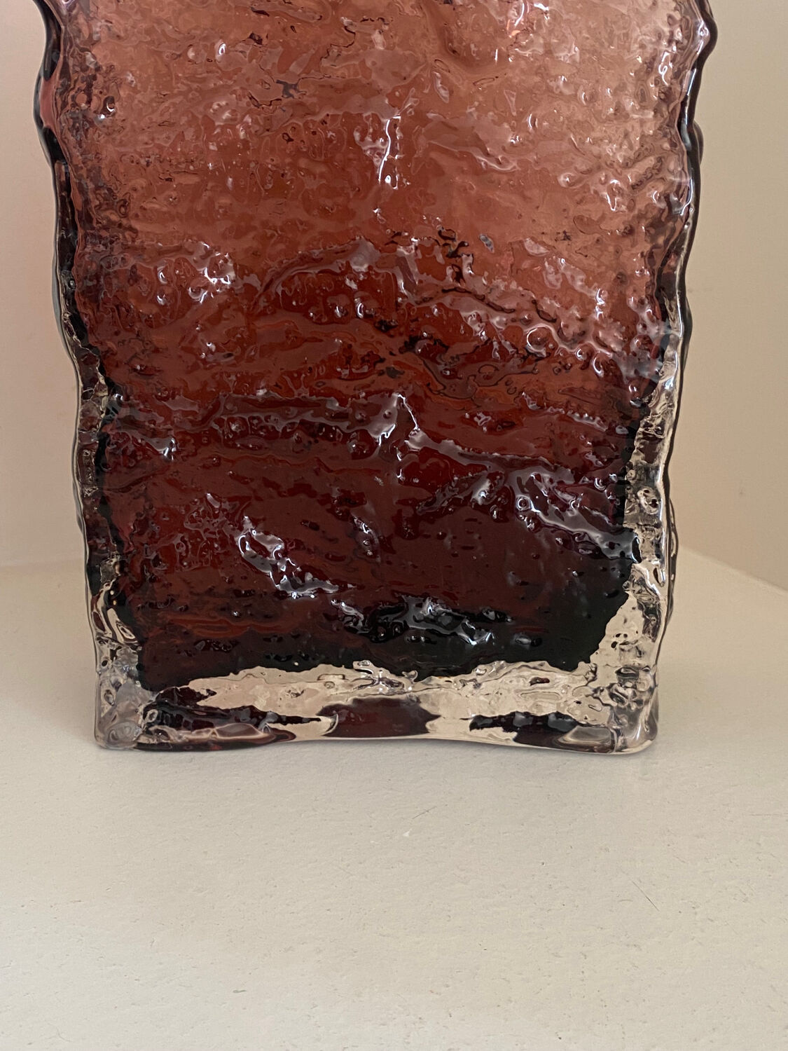Vase Geoffrey Baxter Whitefriars purple glass 60s 70s