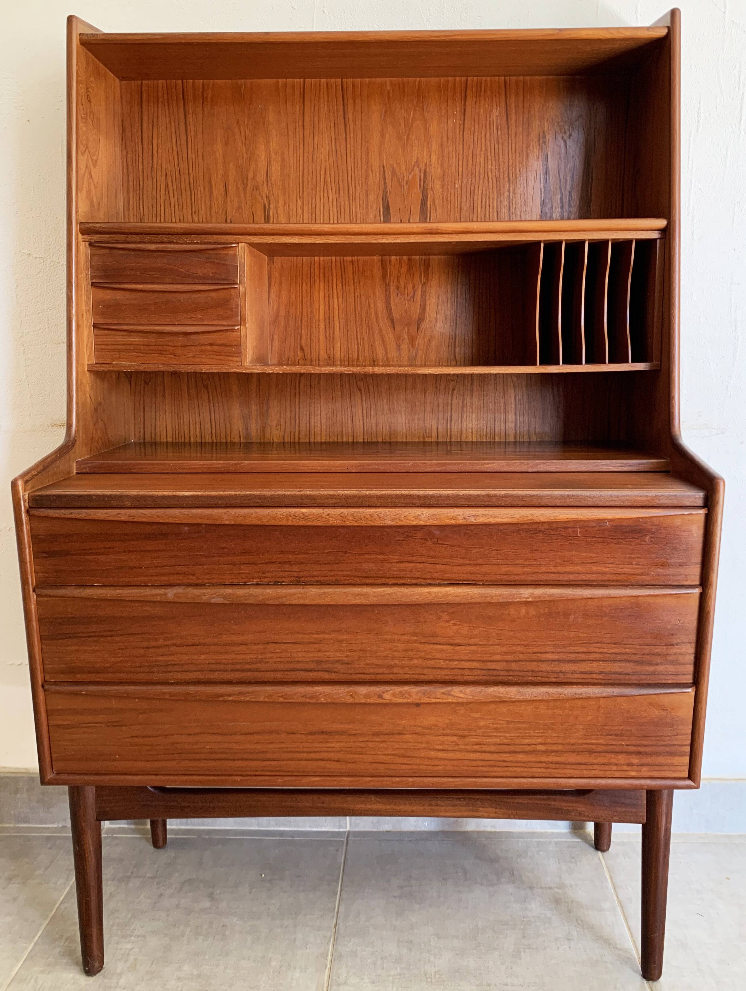 Secretaire vintage danois en teck par svend a.madsen