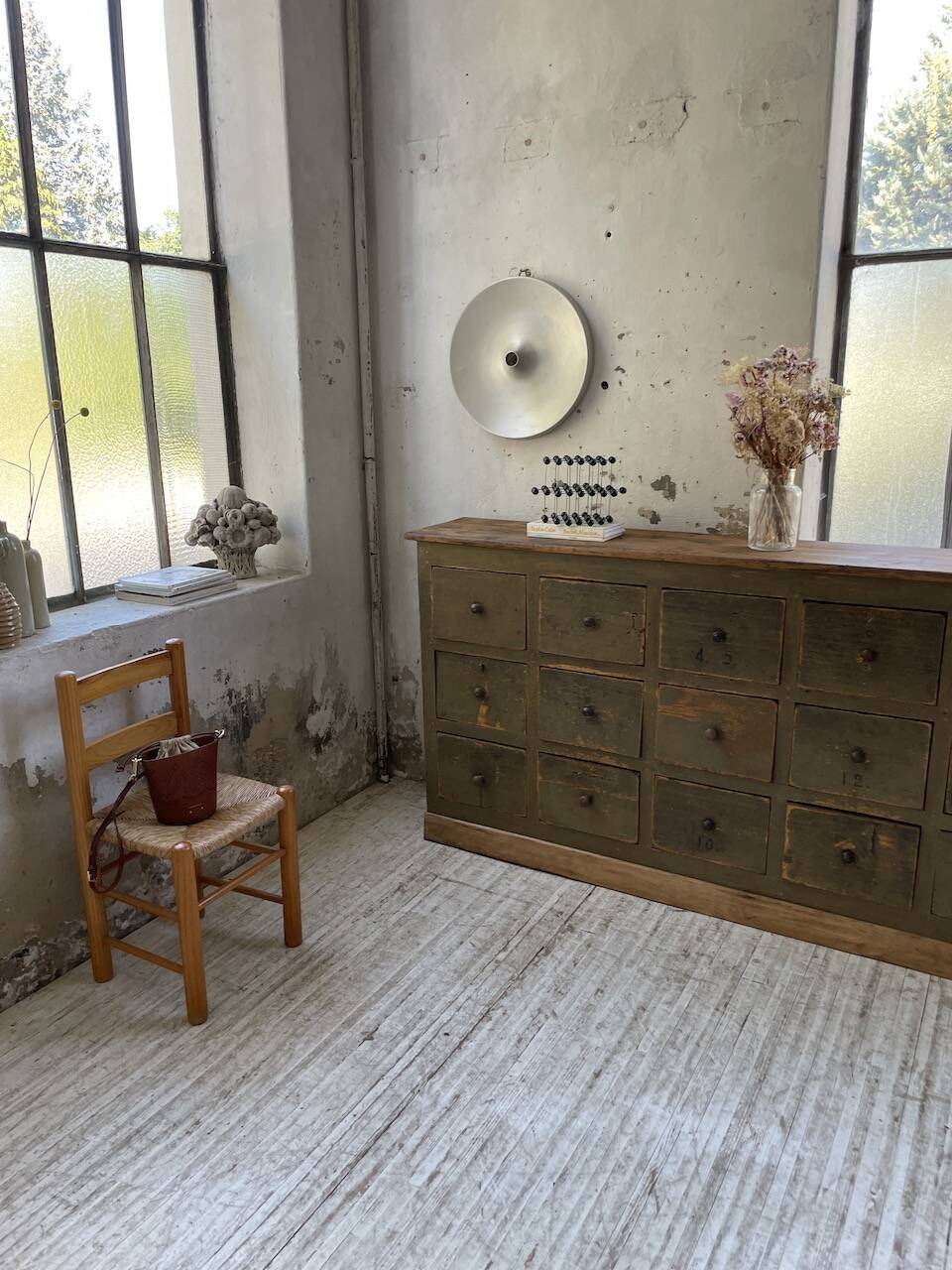 Green patina workshop furniture