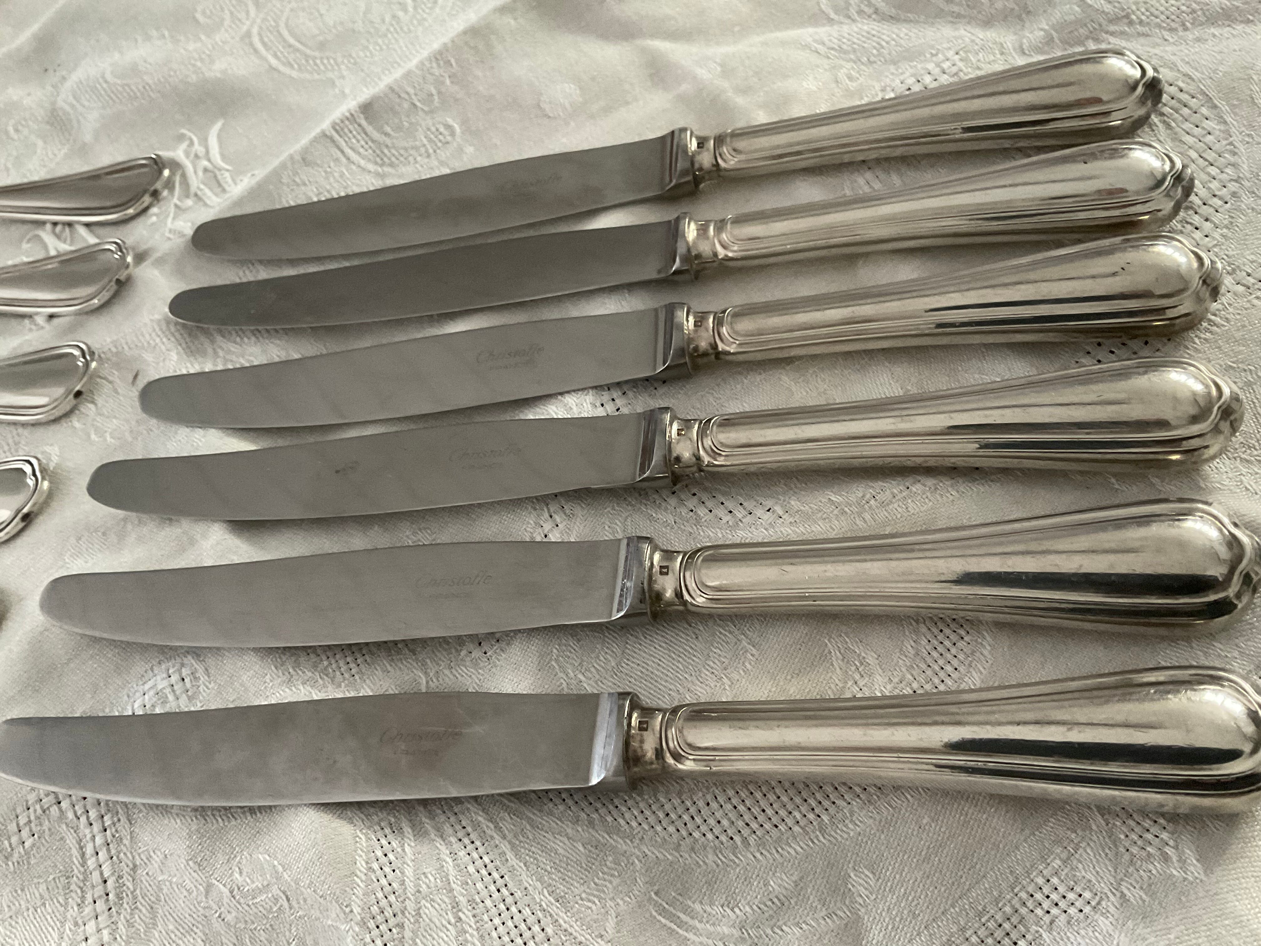 Set of 12 table cutlery