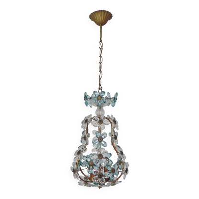Suspension décorée de 42 fleurs en cristal bleu et transparent, style Maison Baguès, années 1930