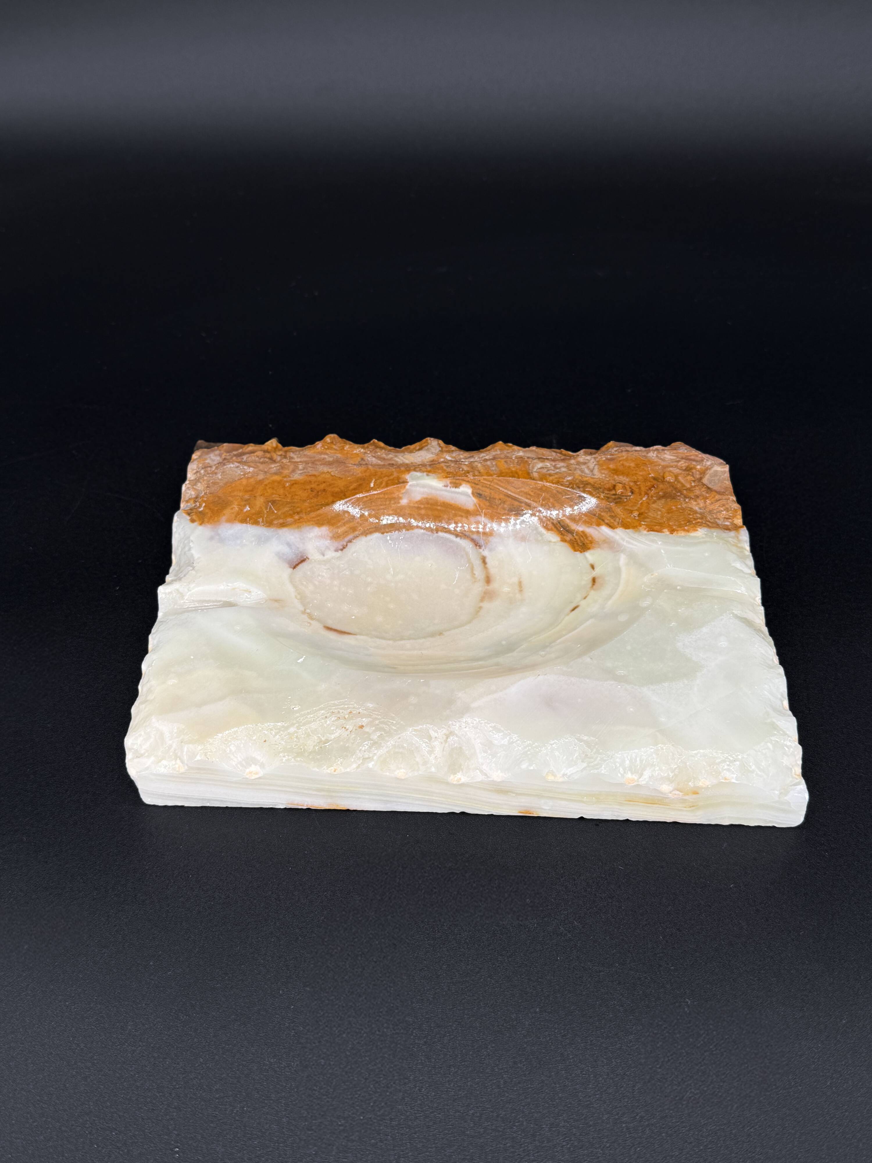 Vintage ashtray in solid onyx - Brutalist object, 60s/70s