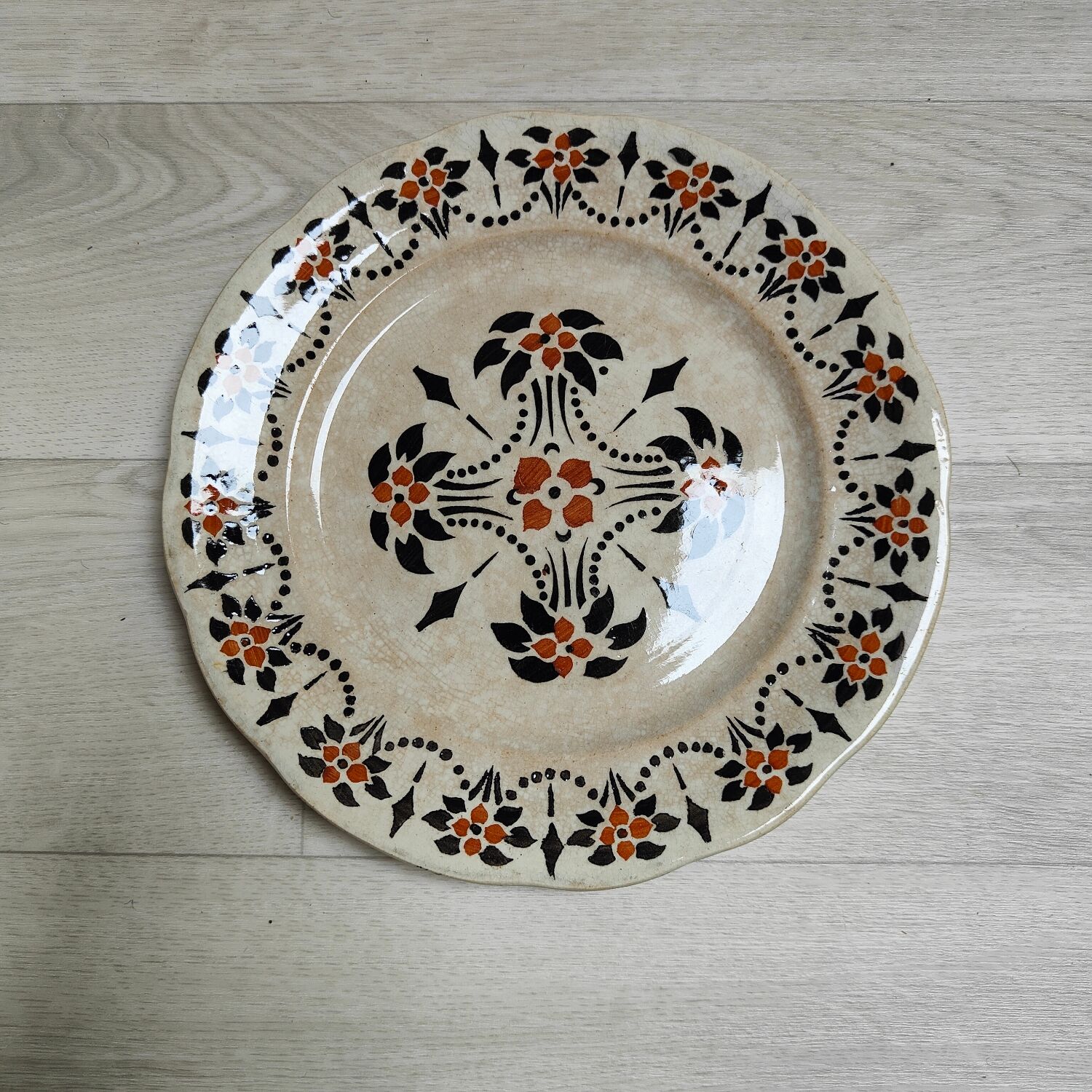 Set of 6 iron earth plates