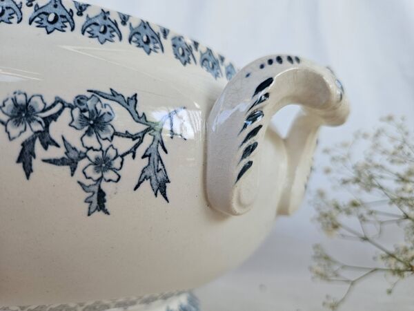 Soupière ancienne en terre de fer HB&Cie Choisy le Roi