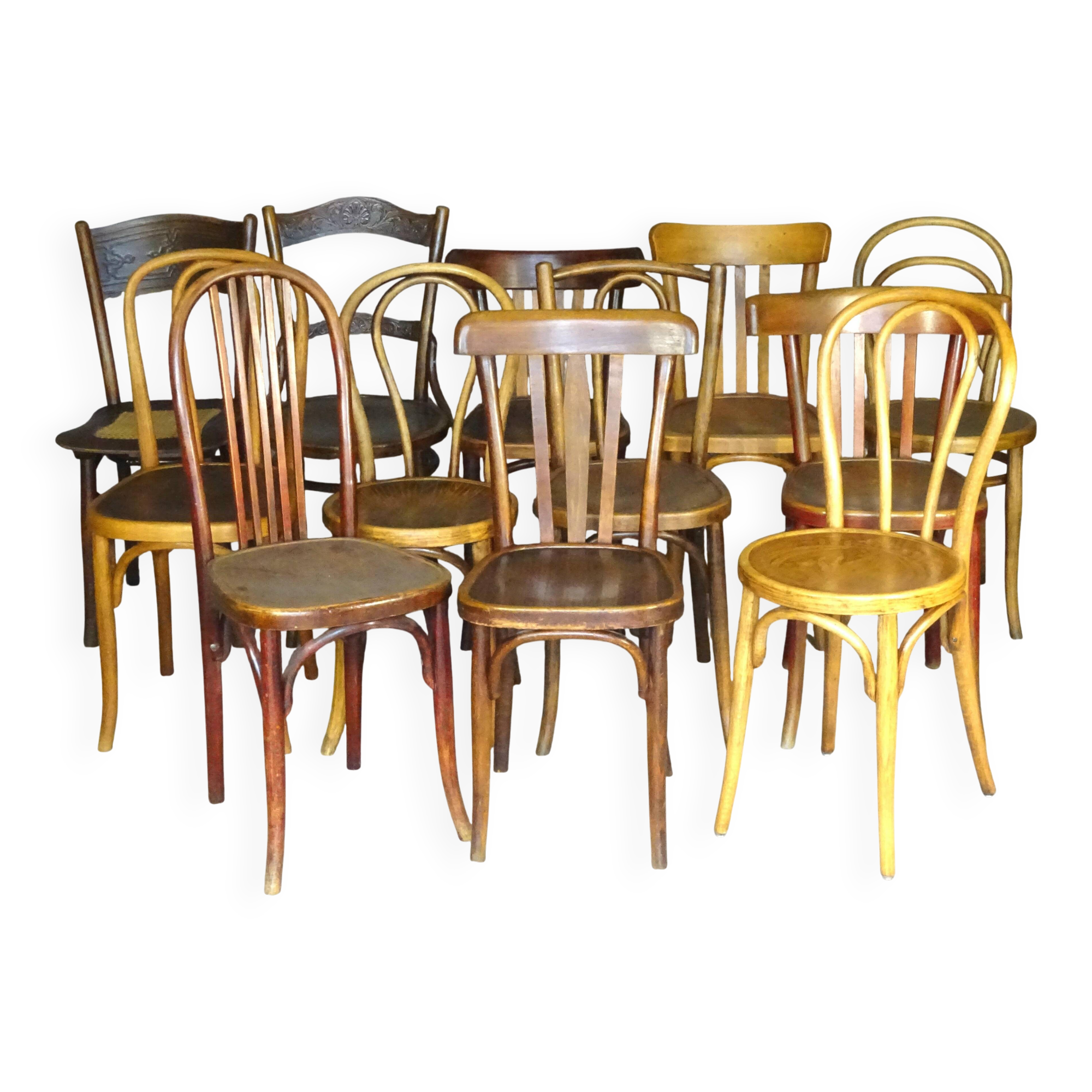 Set of 24 mismatched bistro chairs, curved wood, 1920 to 1955 Thonet...