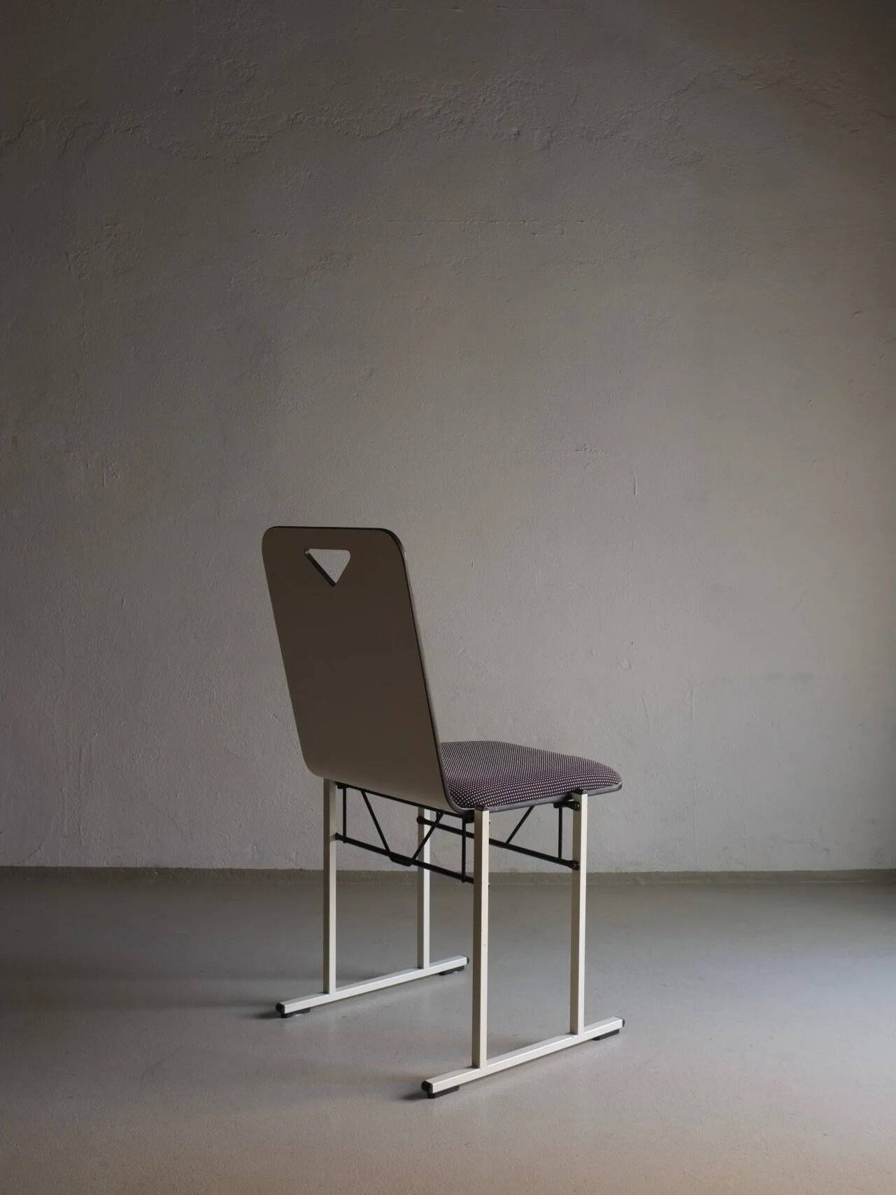4 chaises en métal blanc par Yrjö Kukkapuro pour Avarte, Finlande, années 1980