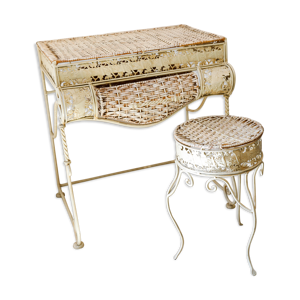 Coiffeuse osier tressé