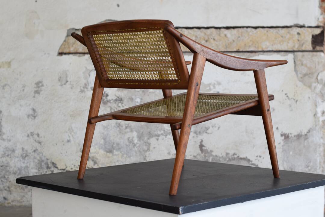 Fauteuil en teck SNA Roset  France 1952