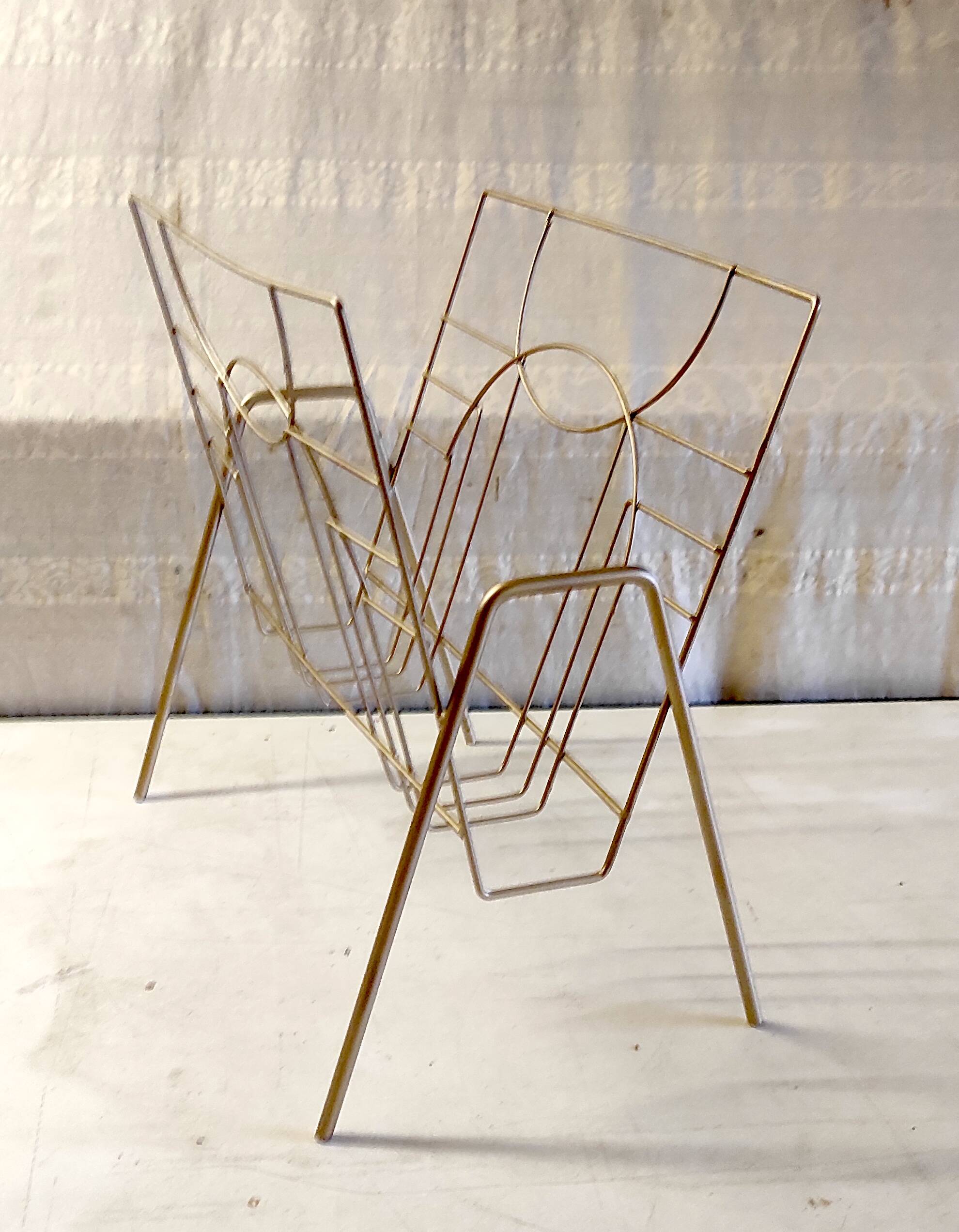 Art Deco style magazine rack in gilt metal - mid-20th century