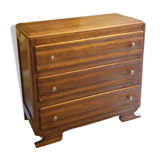 Oak chest of drawers