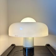 Lampe brumbury, édition Harvey Guzzini