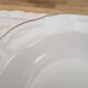 Plat rond creux petit modèle en porcelaine Kronester Bavaria blanche et liseré argenté