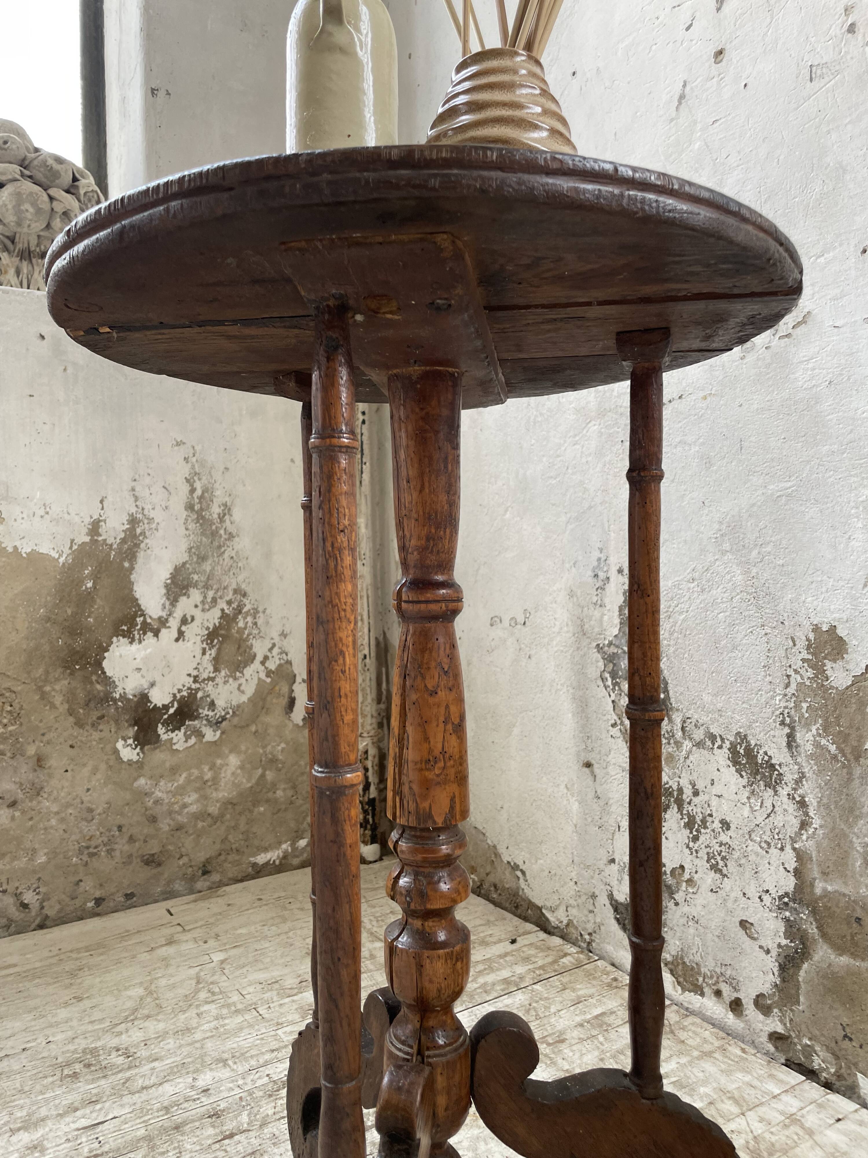 19th century oak pedestal console