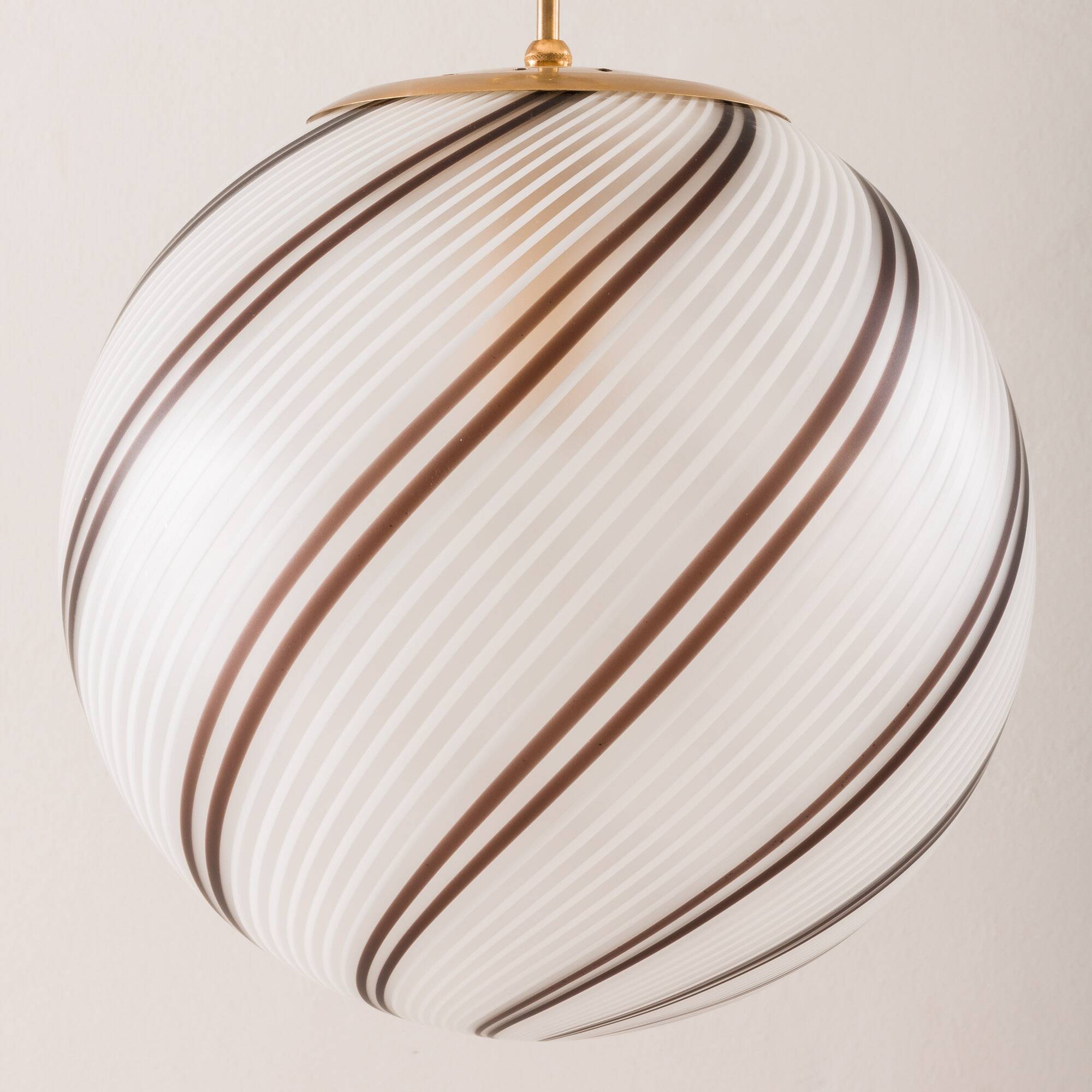 Murano glass striped globe lamp attr. to Venini, Italy 1970s