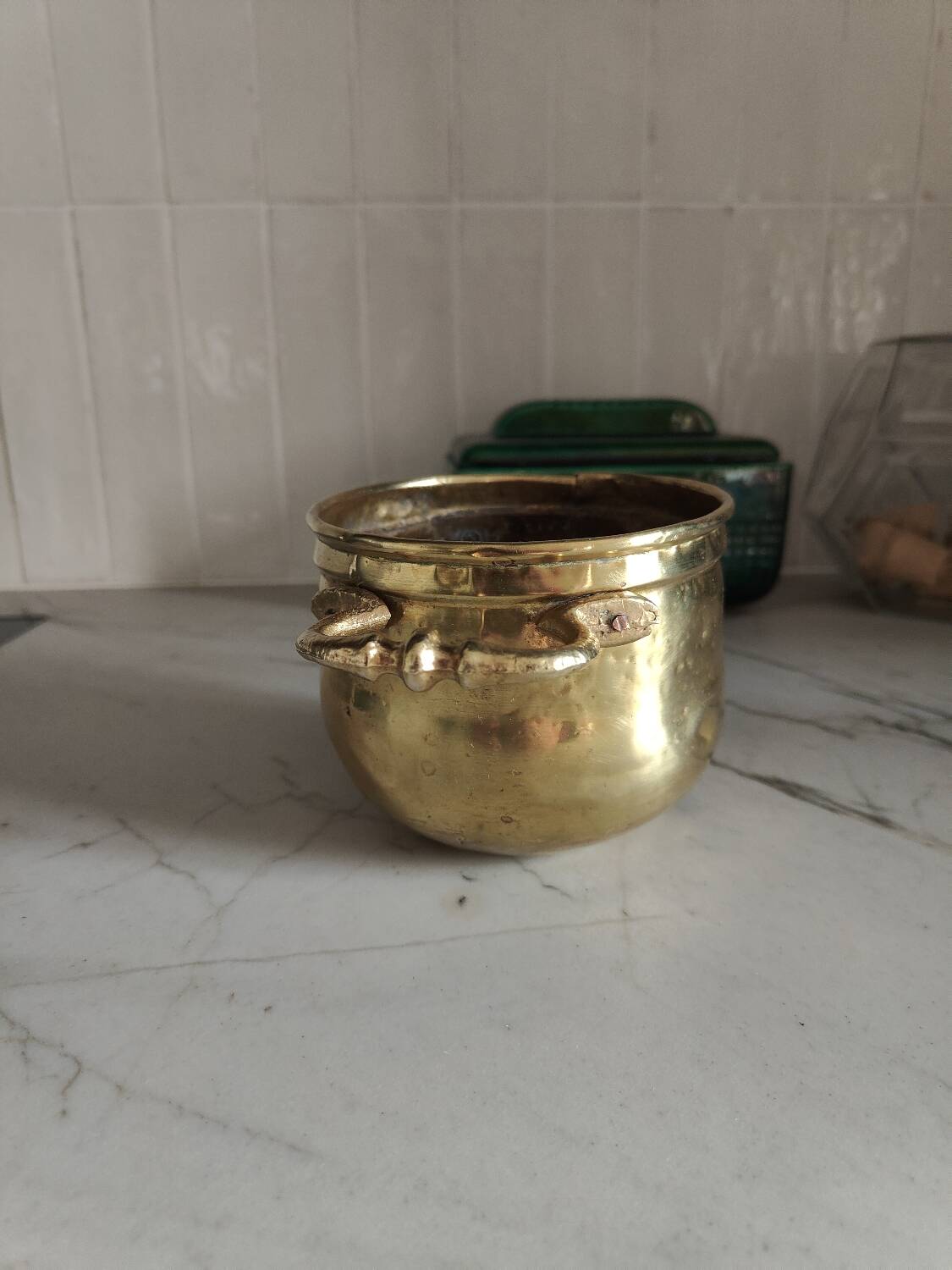 Plant pot
