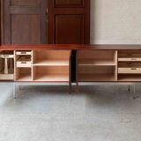 Buffet « B40 » de Dieter Waeckerlin