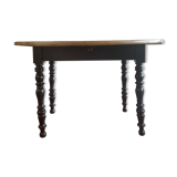 Round black solid oak flap table