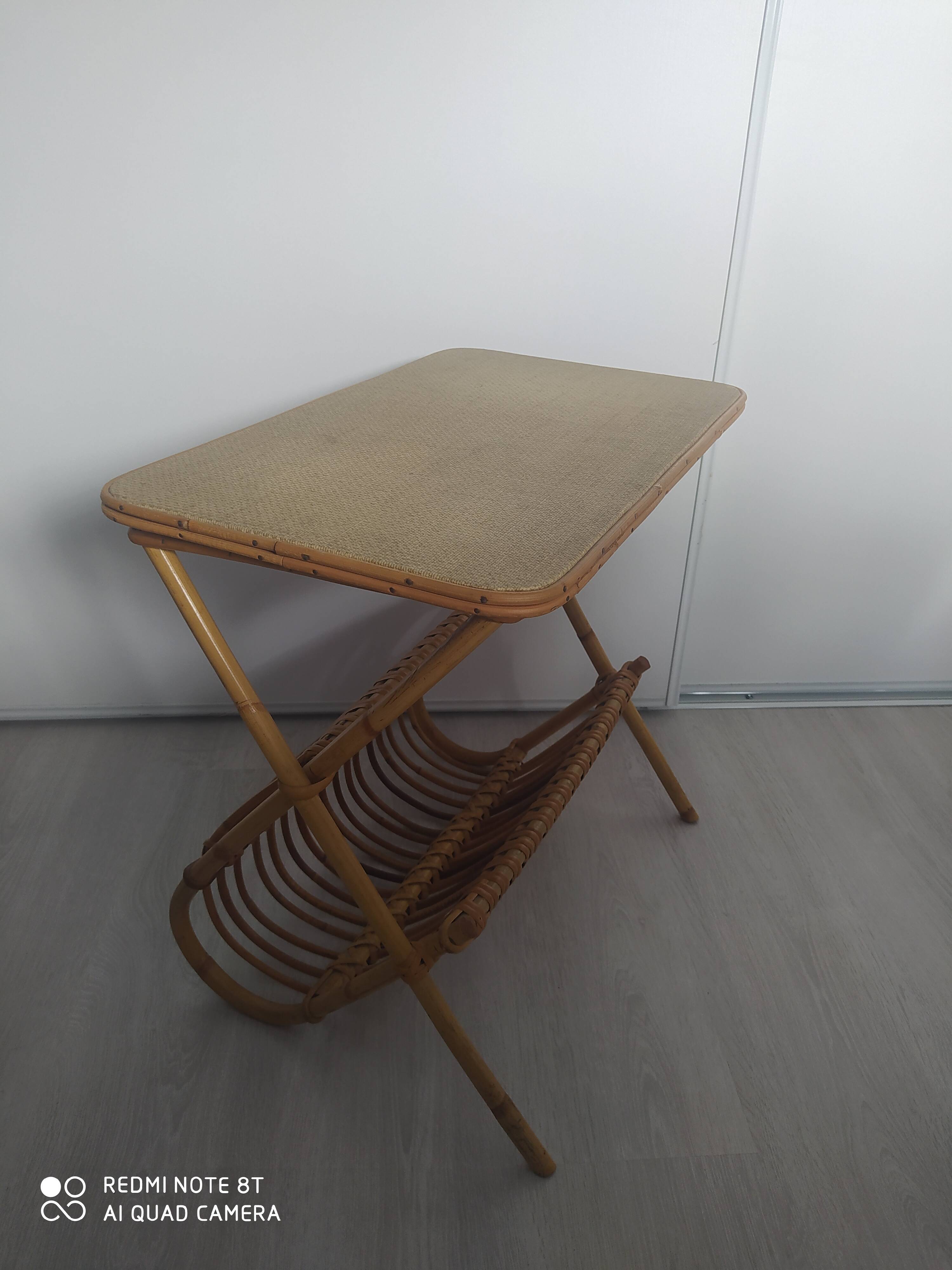 Magazine door / rattan side table