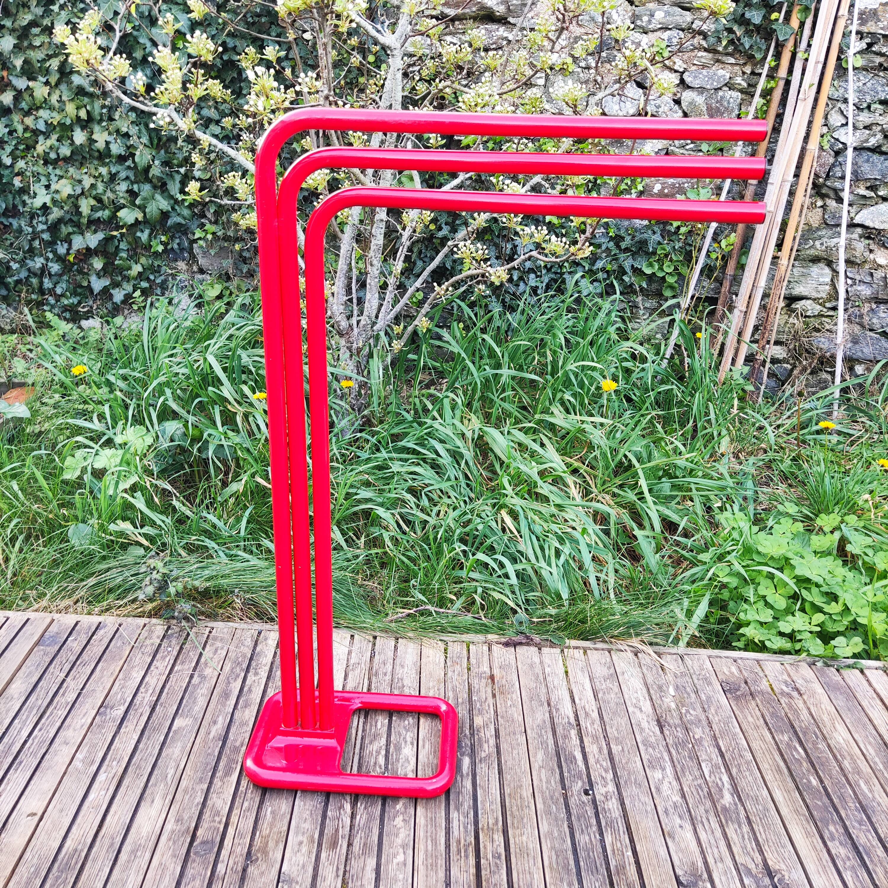 Vintage Decotec towel holder