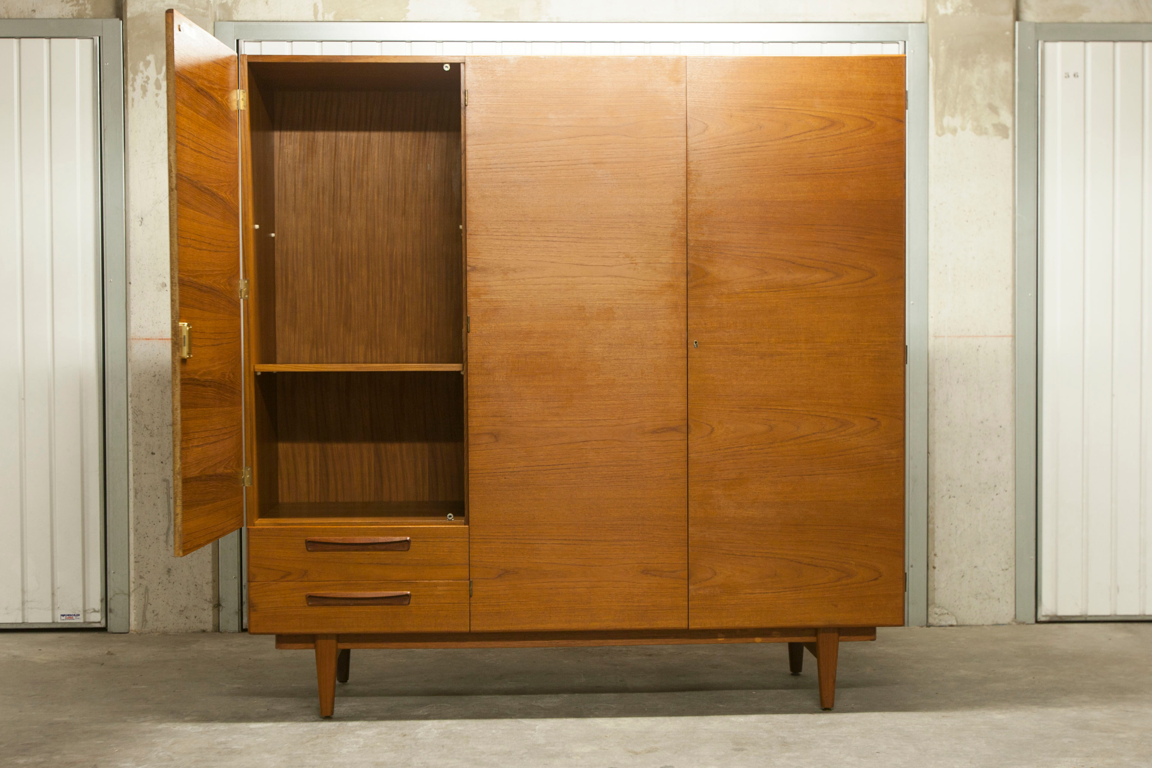 Danish Scandinavian wardrobe signed Sven Ellekaer 1960 3 doors 2 drawers with mounting plan