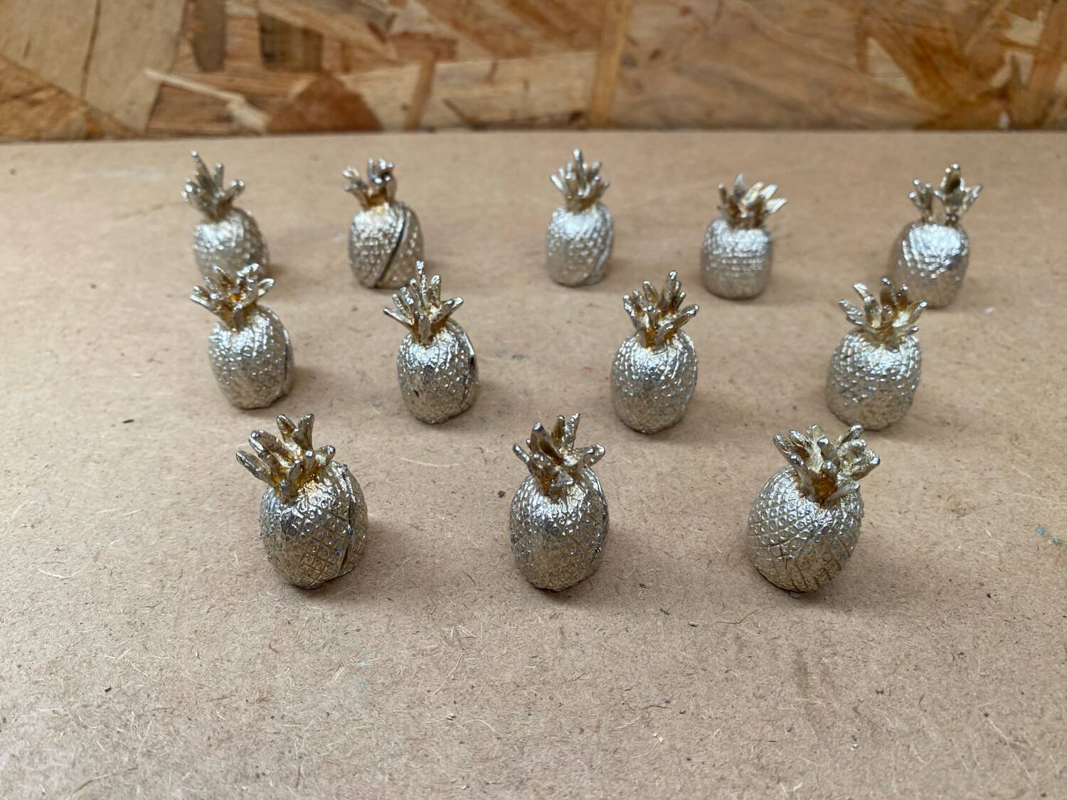 Set of 12 vintage gold metal pineapple shaped table place markers