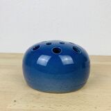 Vase boule pique fleurs céramique, bleu