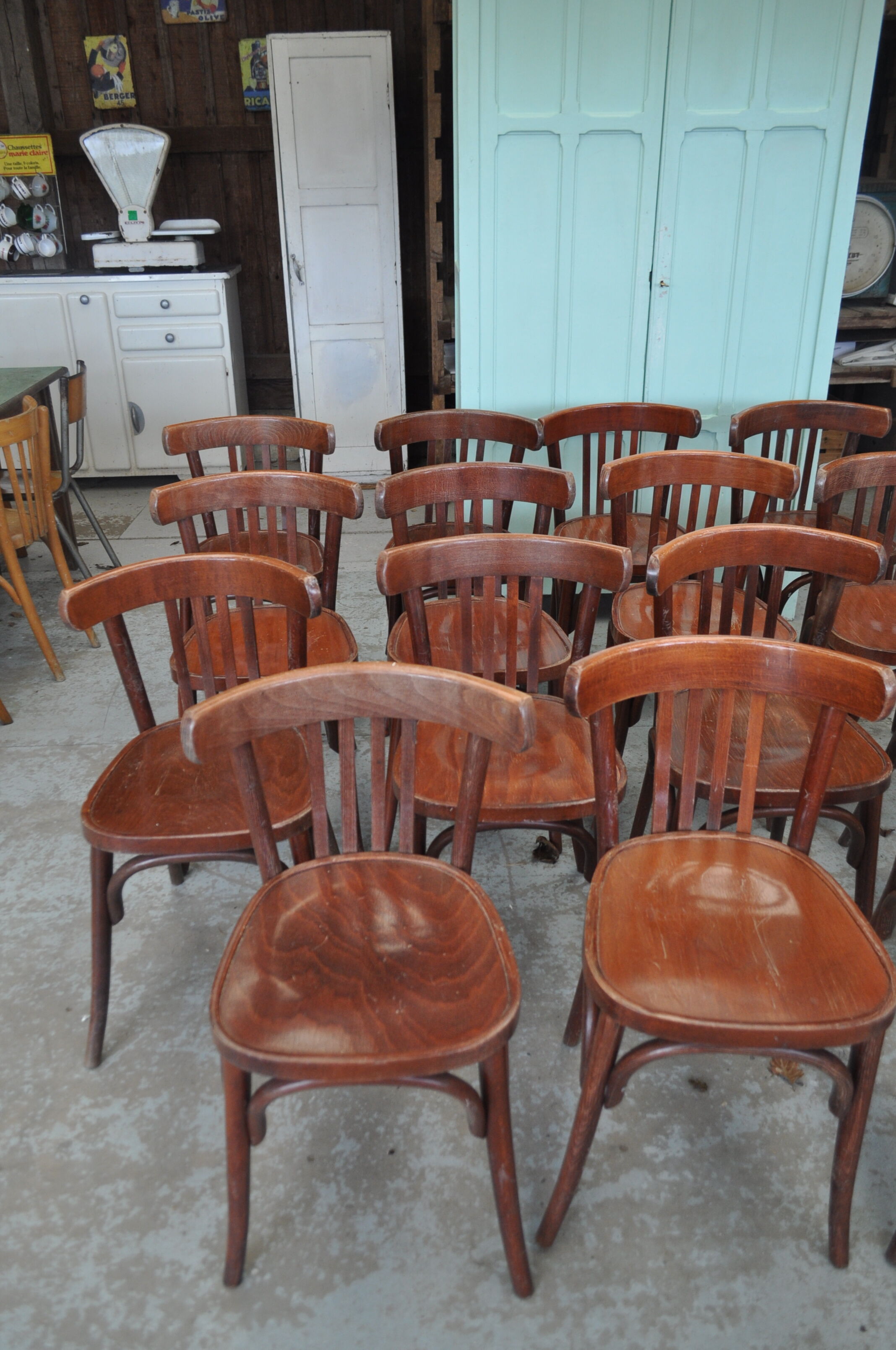 Lot de chaise bistrot