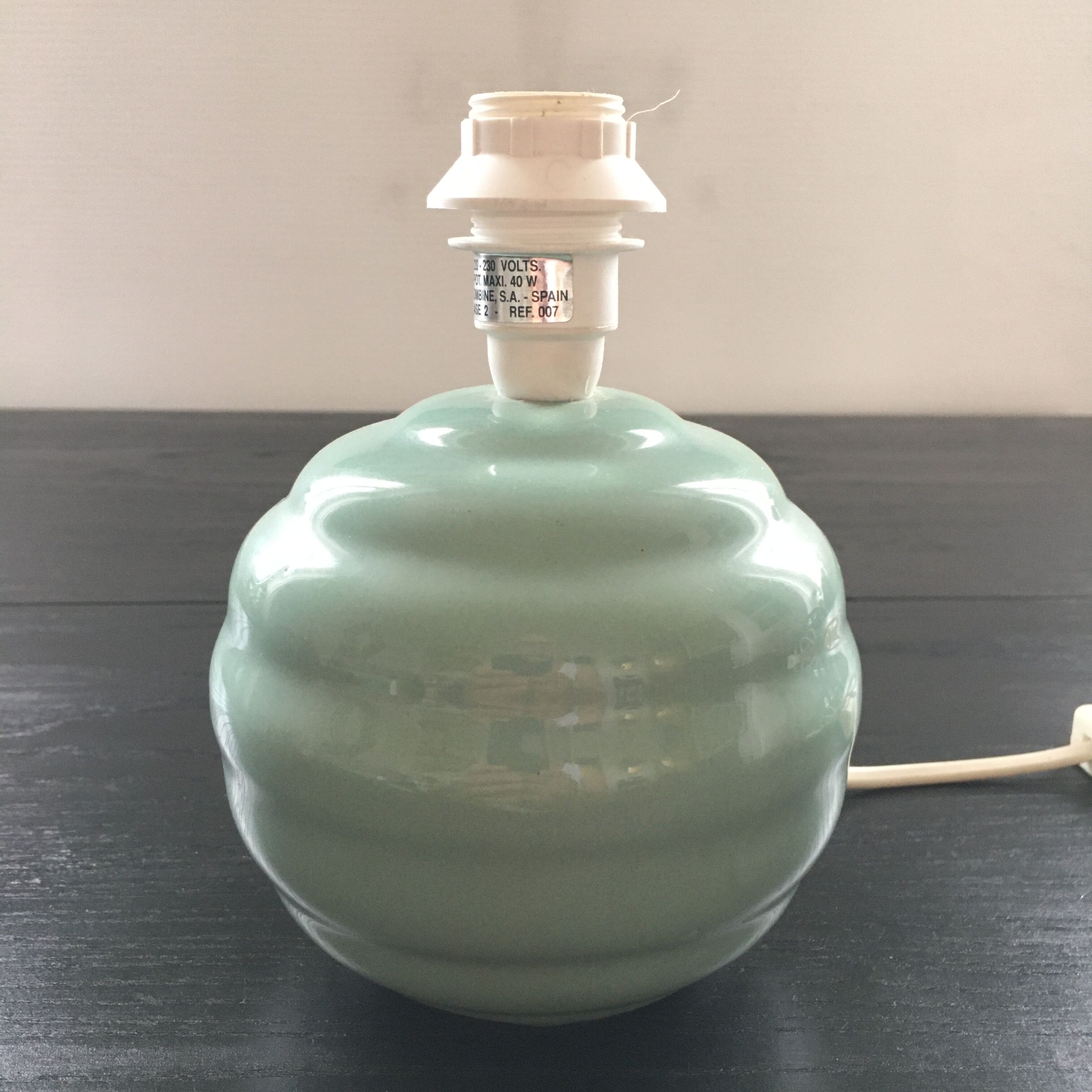 Celadon ball lamp base
