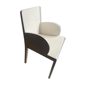 Chaise basse en bois