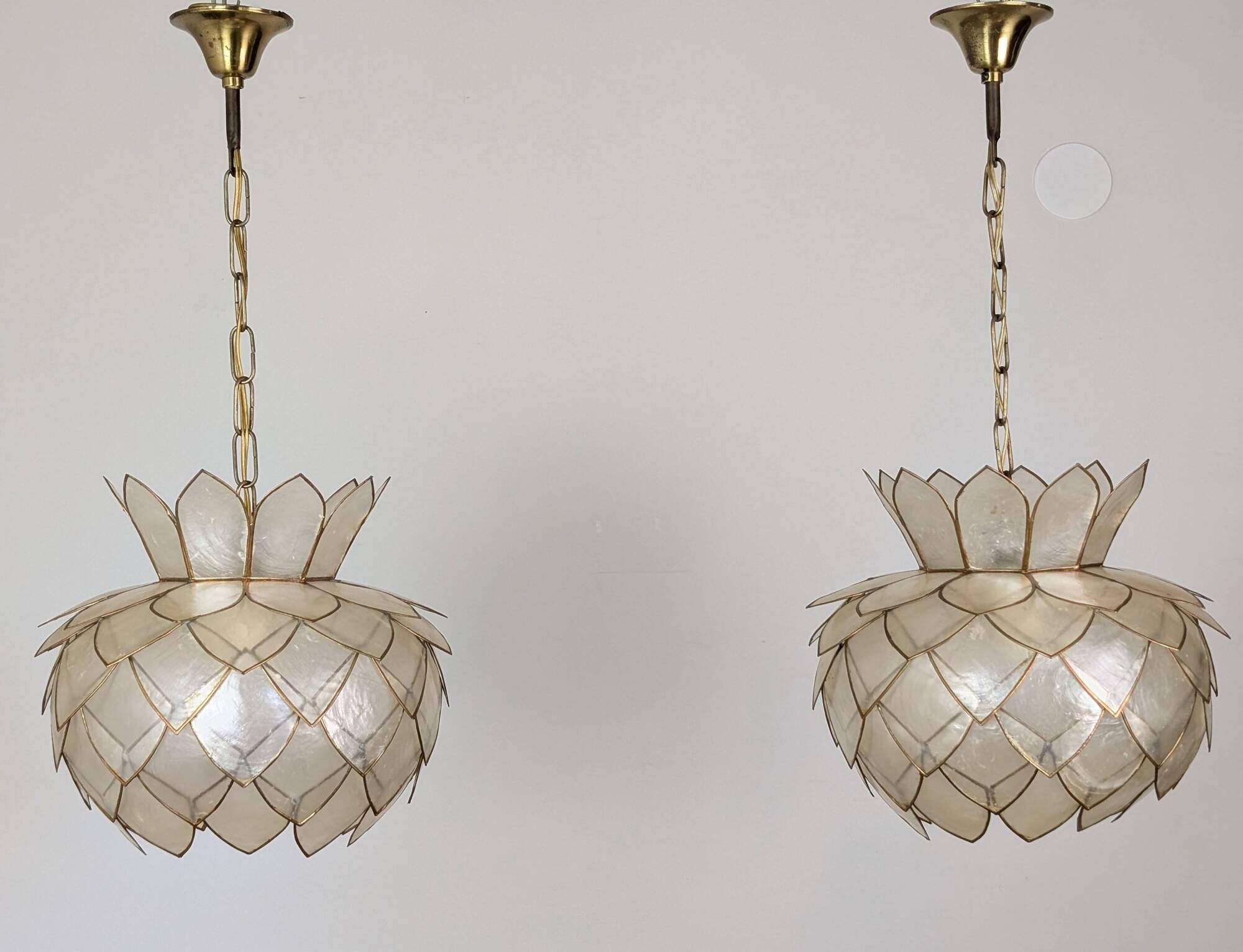 Pair of Lotus mother-of-pearl pendant lights