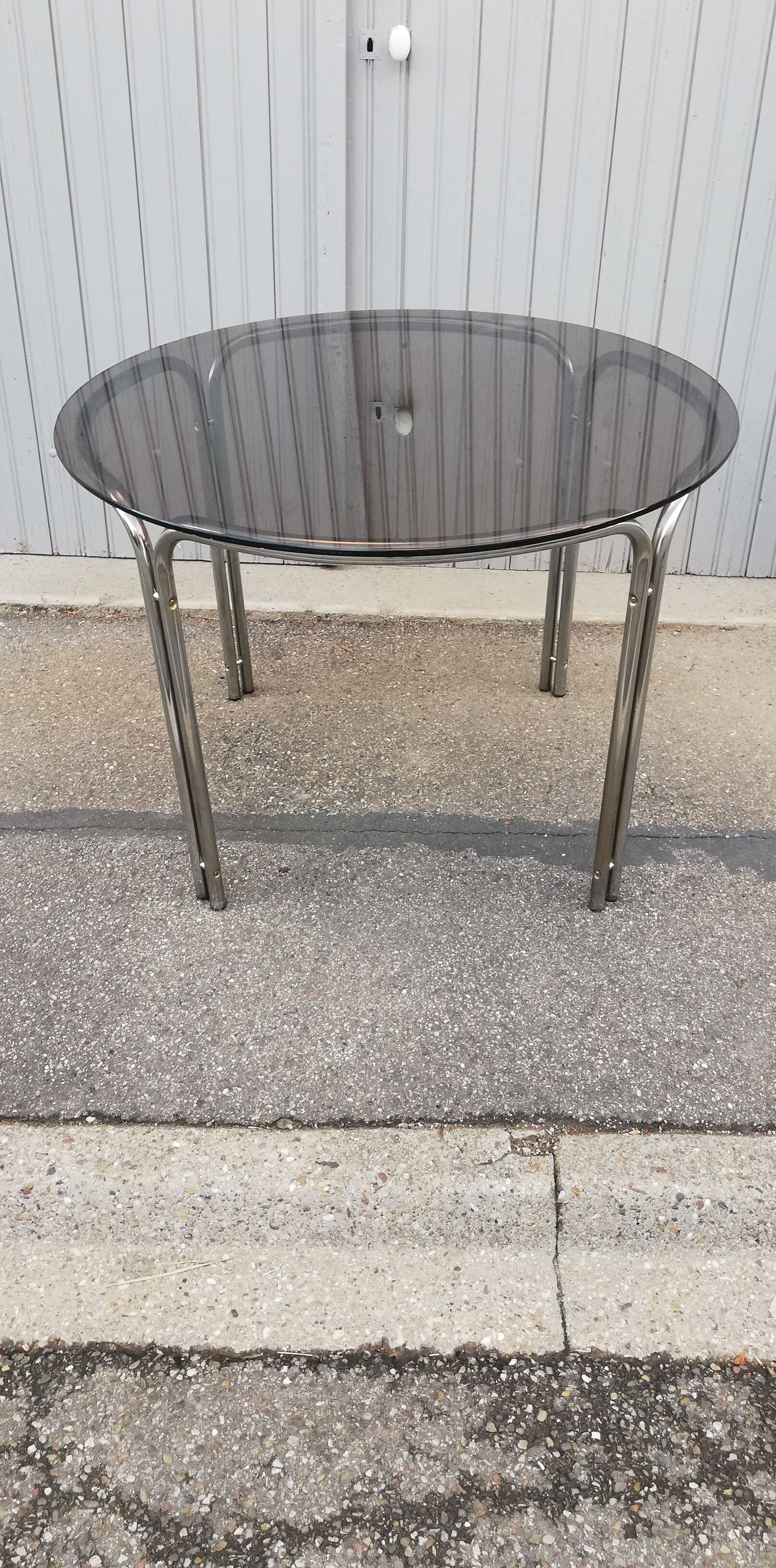 Round table vintage chrome and smoked glass