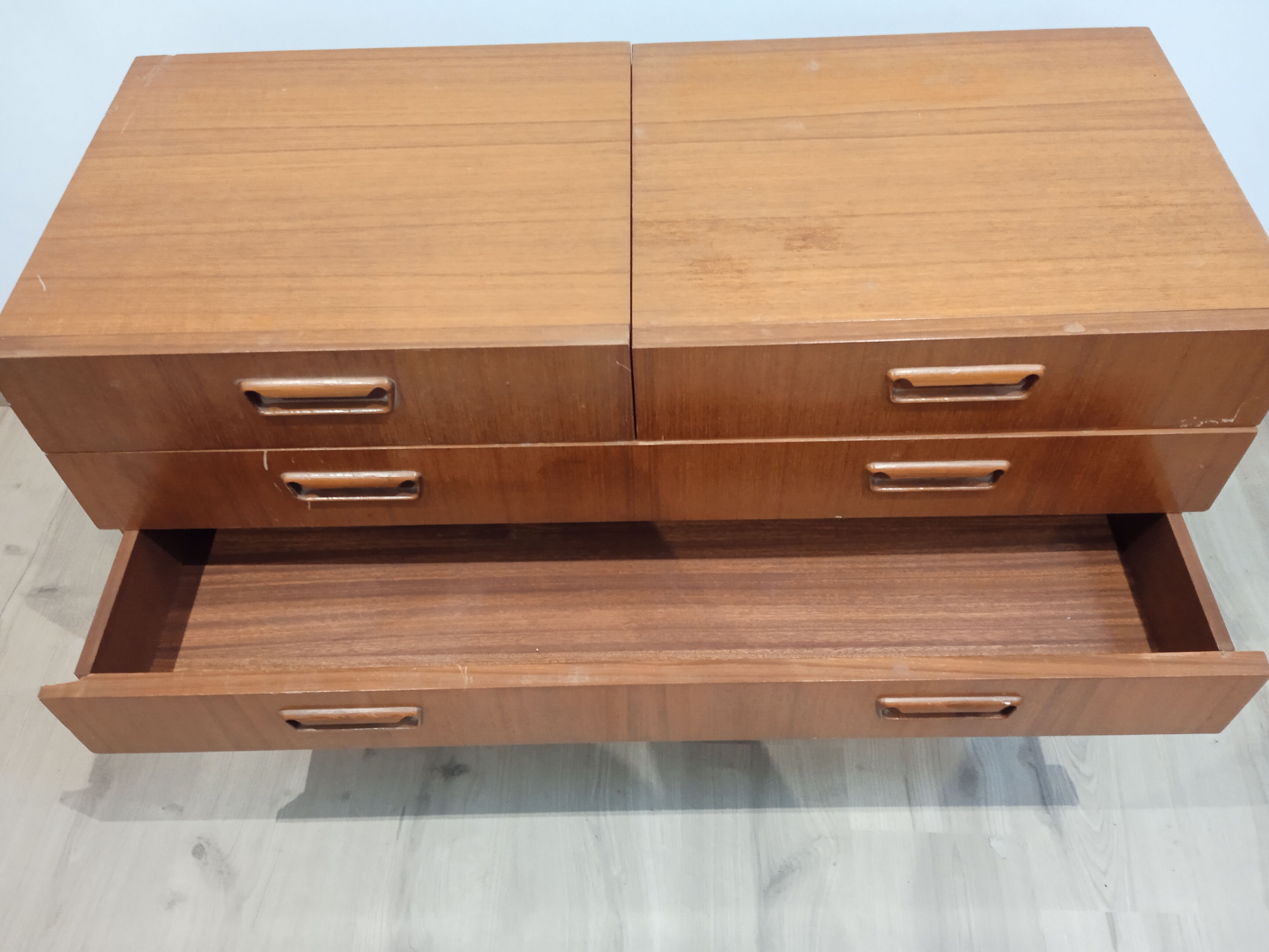 Chest of drawers tea table 60s scandinavian style