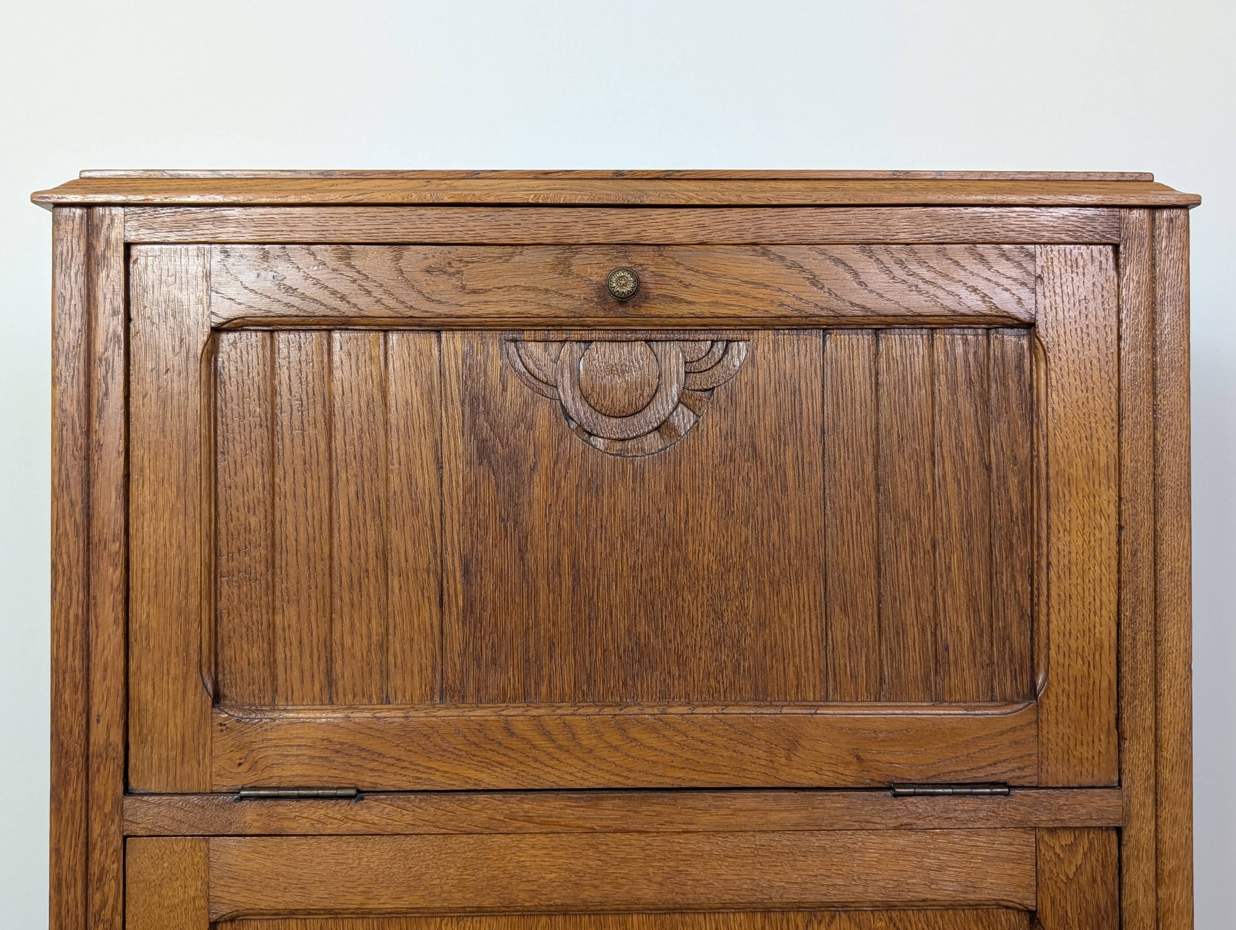 Art Deco furniture